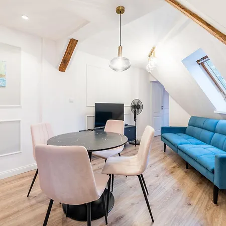 Old Town View By Bookinghost Apartment